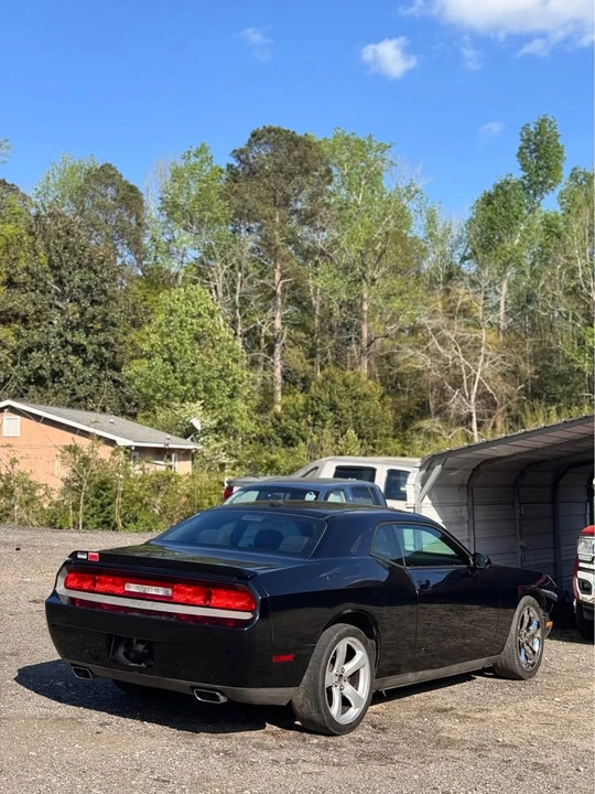 2014 Dodge Challenger 3rd Gen - Image 3 of 5