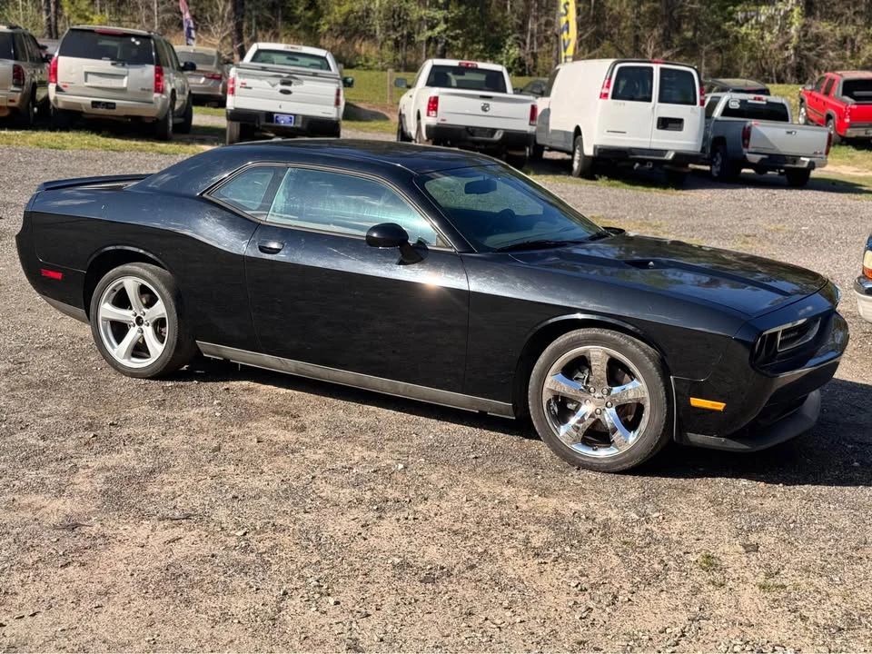 2014 Dodge Challenger 3rd Gen - Image 2 of 5