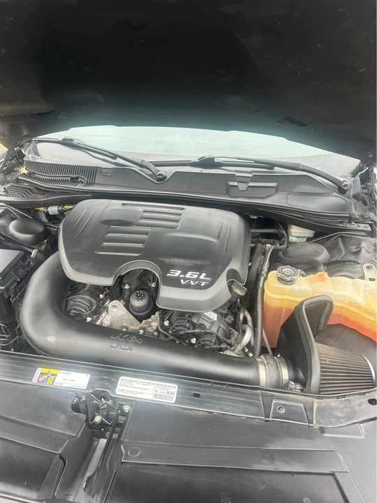 2014 Dodge Challenger 3rd Gen - Image 14 of 17