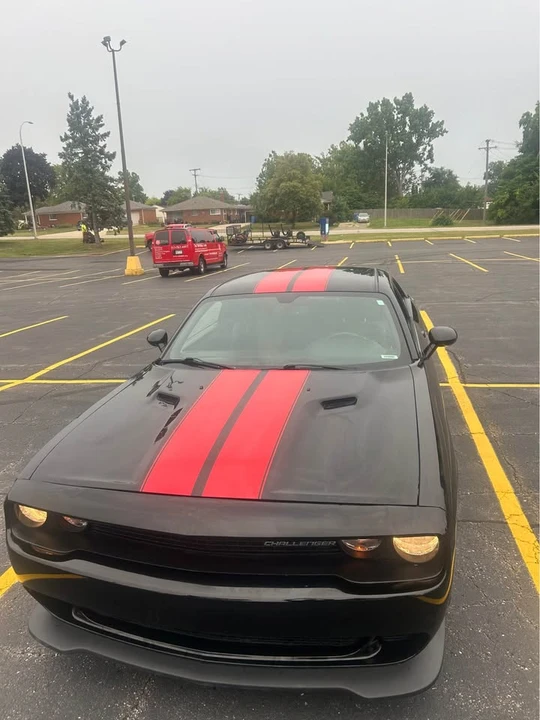 2014 Dodge Challenger 3rd Gen - Image 9 of 17