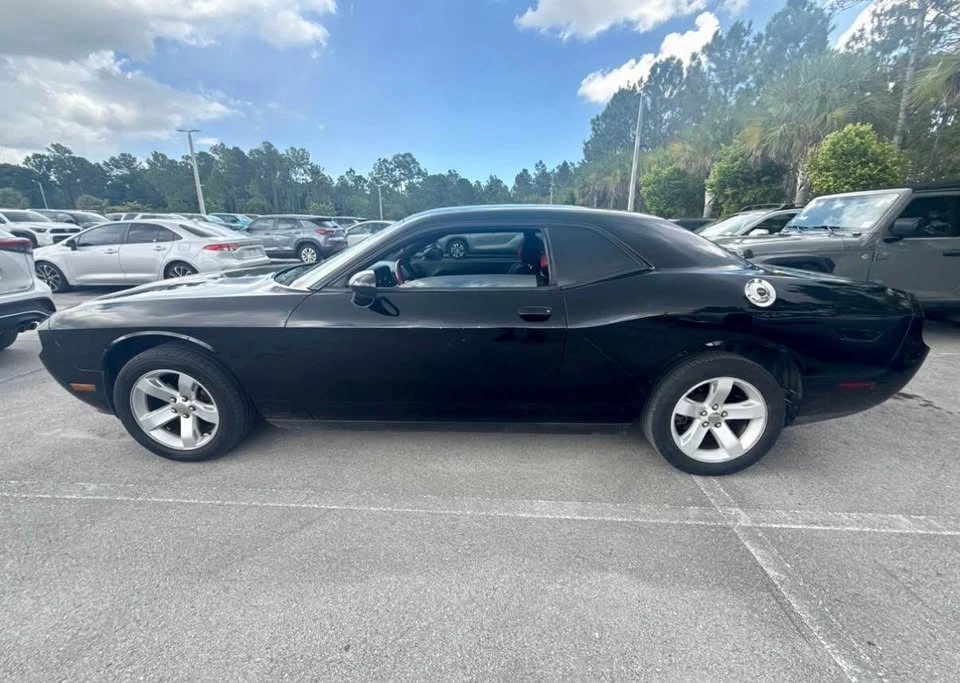 2014 Dodge Challenger 3rd Gen - Image 8 of 11