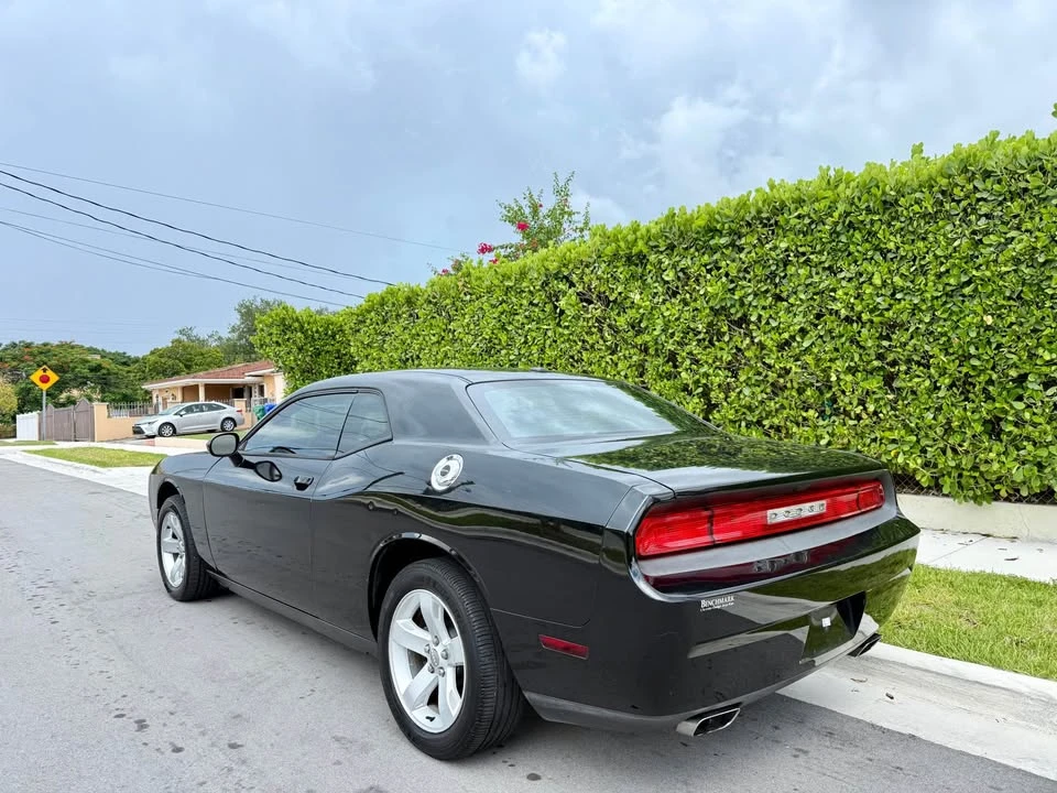 2014 Dodge Challenger 3rd Gen - Image 3 of 16
