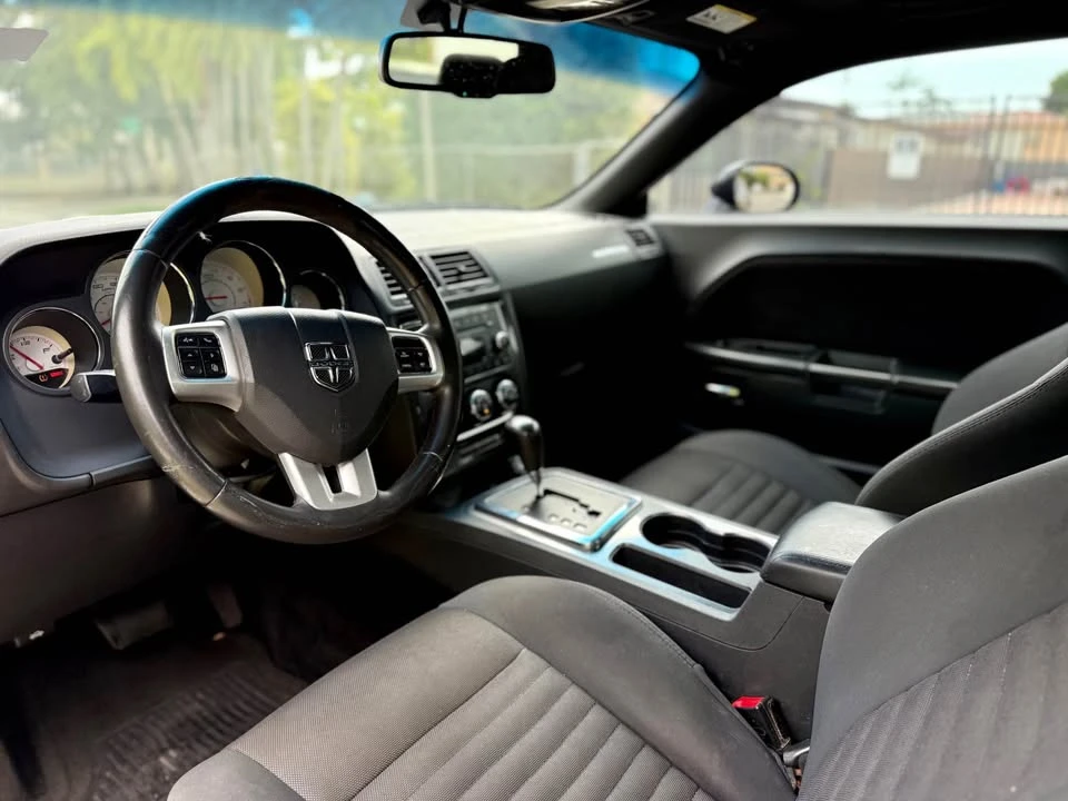 2014 Dodge Challenger 3rd Gen - Image 11 of 16
