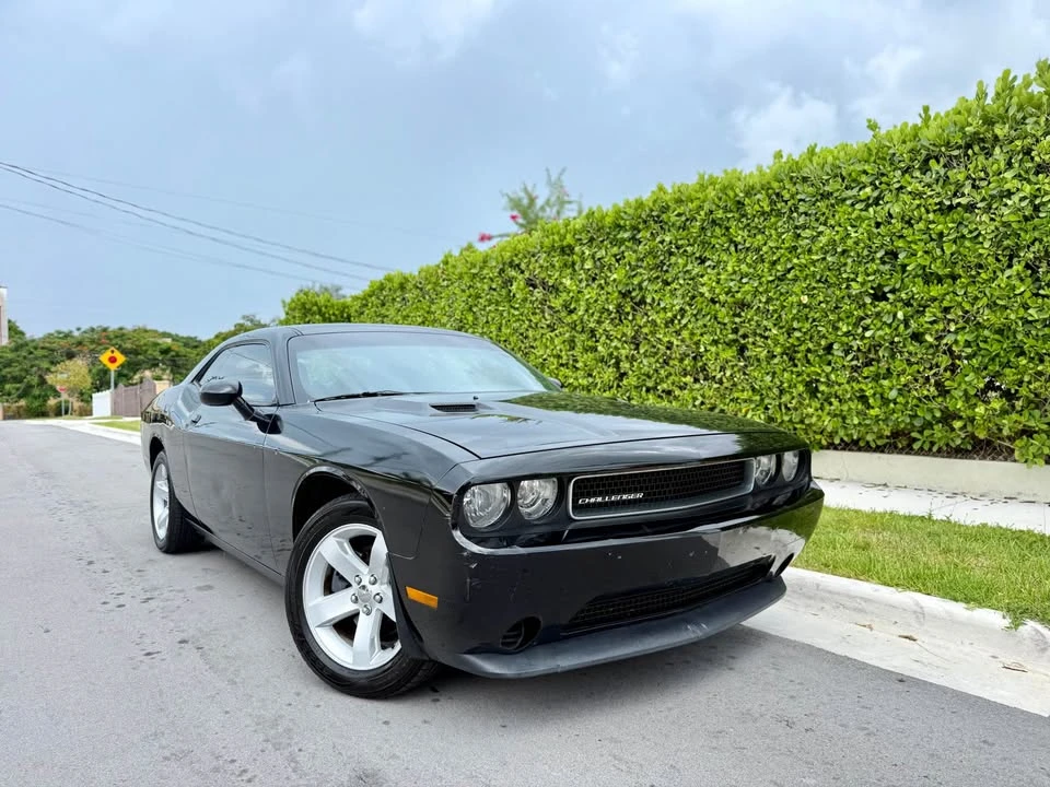 2014 Dodge Challenger 3rd Gen - Image 7 of 16