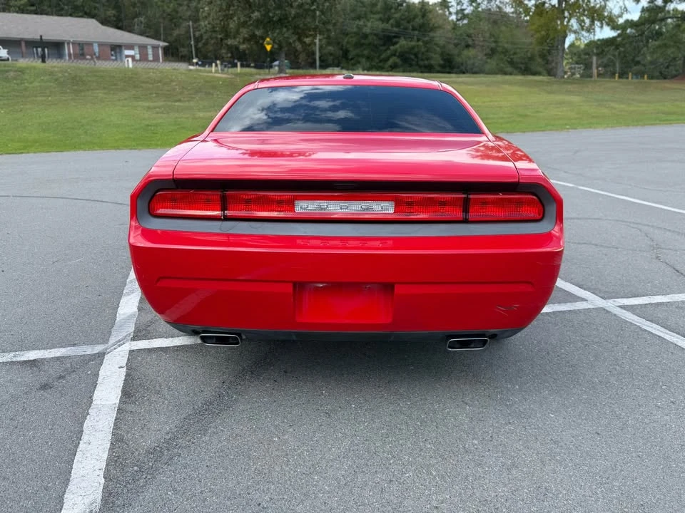 2014 Dodge Challenger 3rd Gen - Image 7 of 15