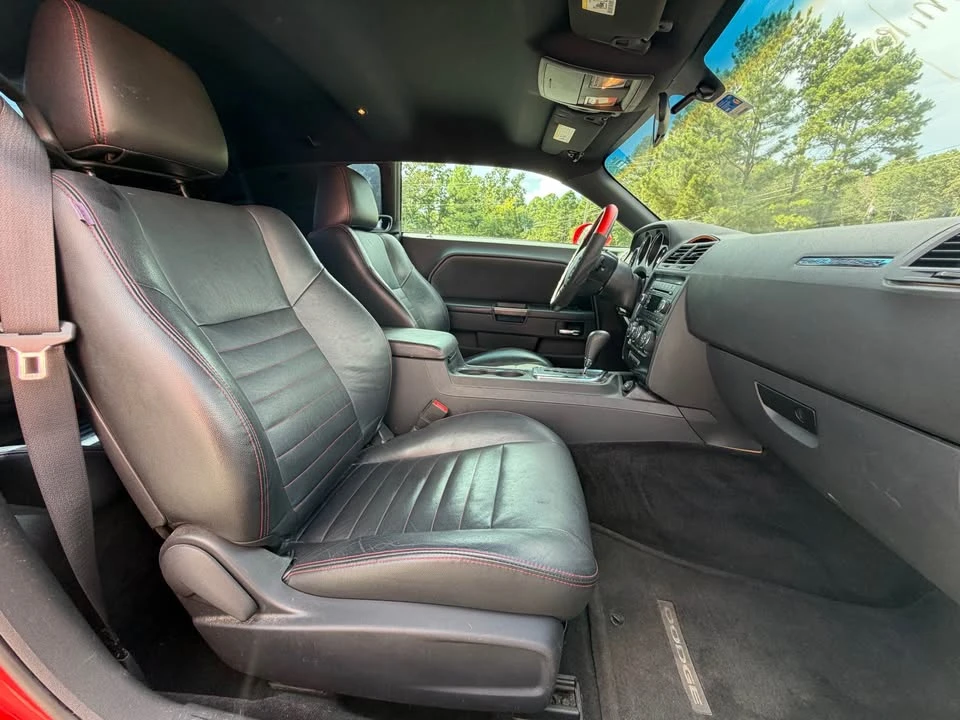 2014 Dodge Challenger 3rd Gen - Image 14 of 15