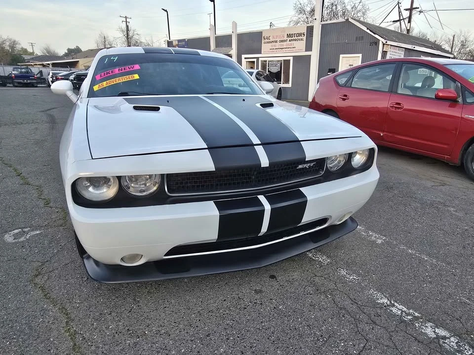 2014 Dodge Challenger SRT8 & 392 3rd Gen - Image 5 of 12