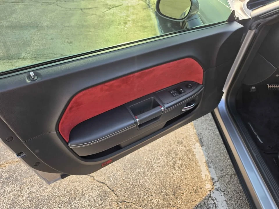 2014 Dodge Challenger SRT8 & 392 3rd Gen - Image 9 of 11
