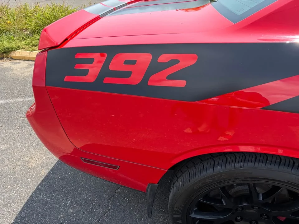 2014 Dodge Challenger SRT8 & 392 3rd Gen - Image 4 of 10