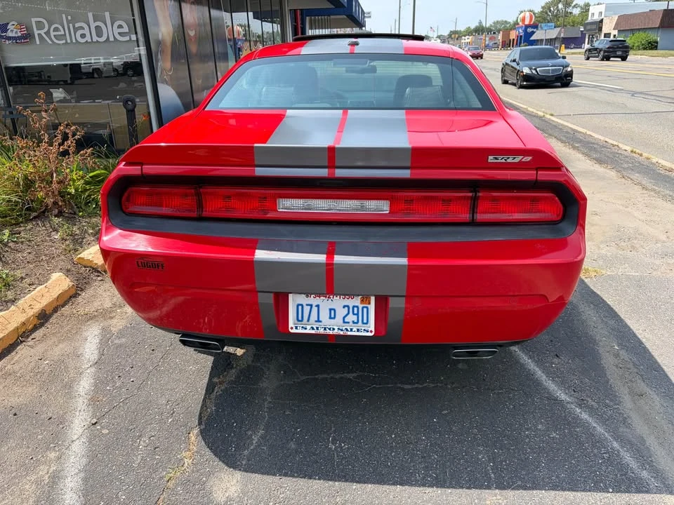 2014 Dodge Challenger SRT8 & 392 3rd Gen - Image 5 of 10