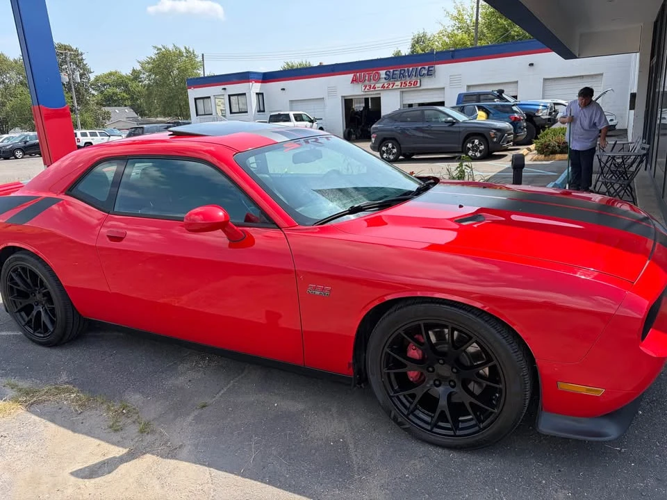 2014 Dodge Challenger SRT8 & 392 3rd Gen - Image 3 of 10