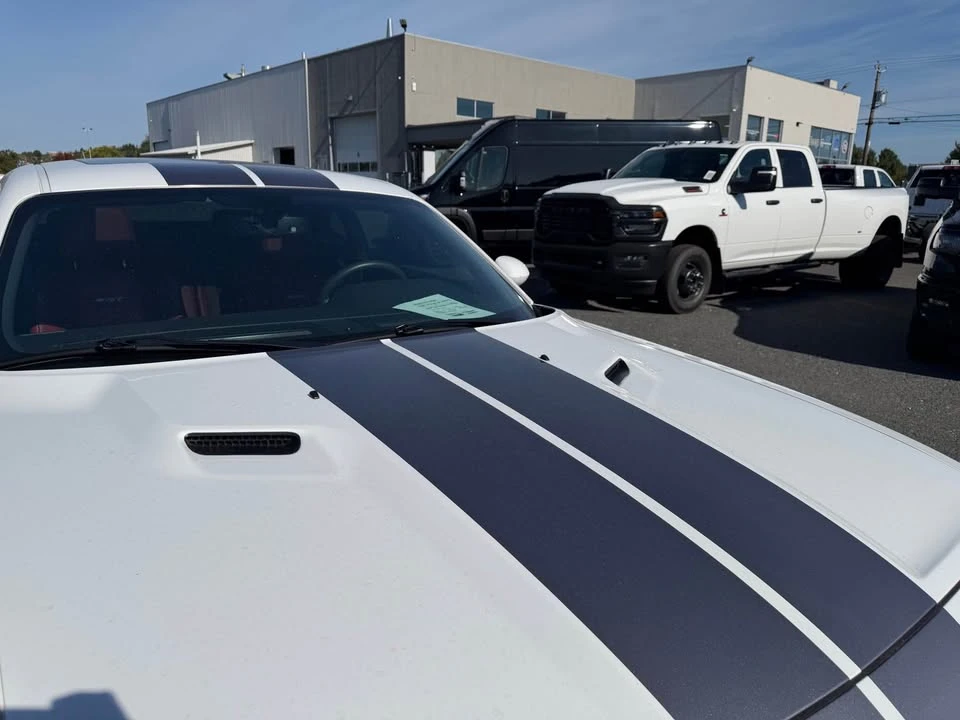 2014 Dodge Challenger SRT8 & 392 3rd Gen - Image 10 of 20