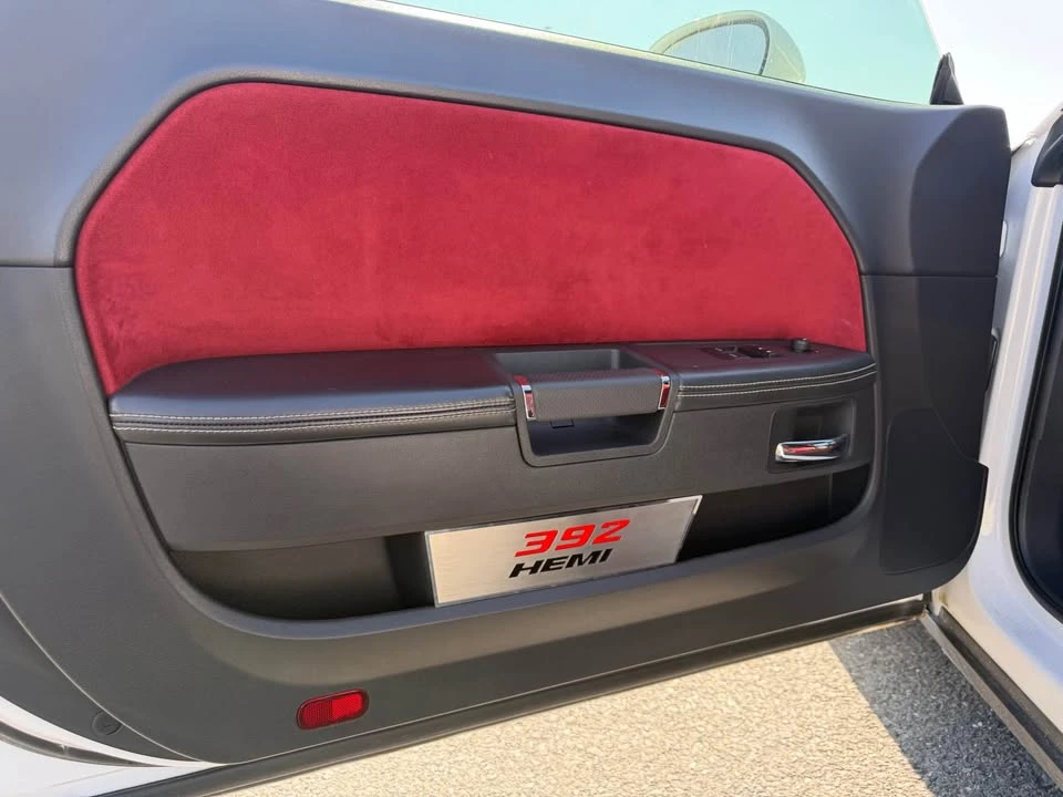 2014 Dodge Challenger SRT8 & 392 3rd Gen - Image 15 of 20