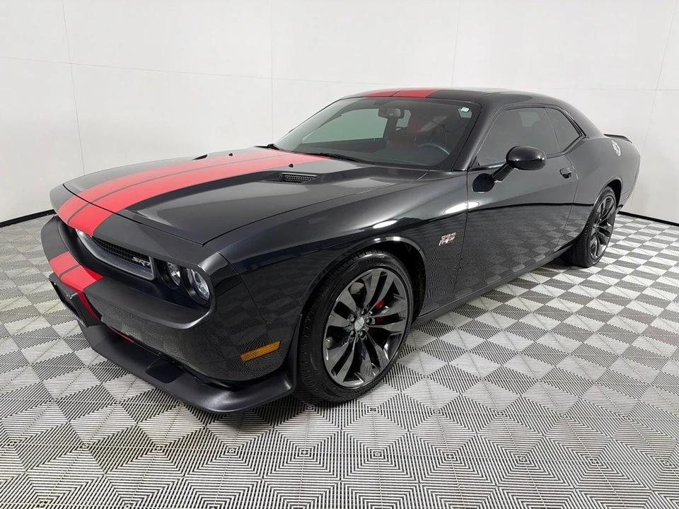 2014 Dodge Challenger SRT8 & 392 3rd Gen - Image 9 of 25