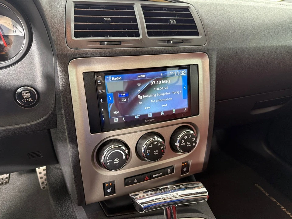2014 Dodge Challenger SRT8 & 392 3rd Gen - Image 17 of 25
