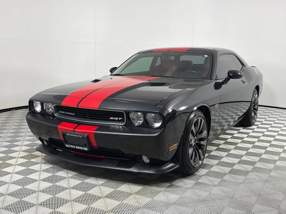 2014 Dodge Challenger SRT8 & 392 3rd Gen - Image 10 of 25