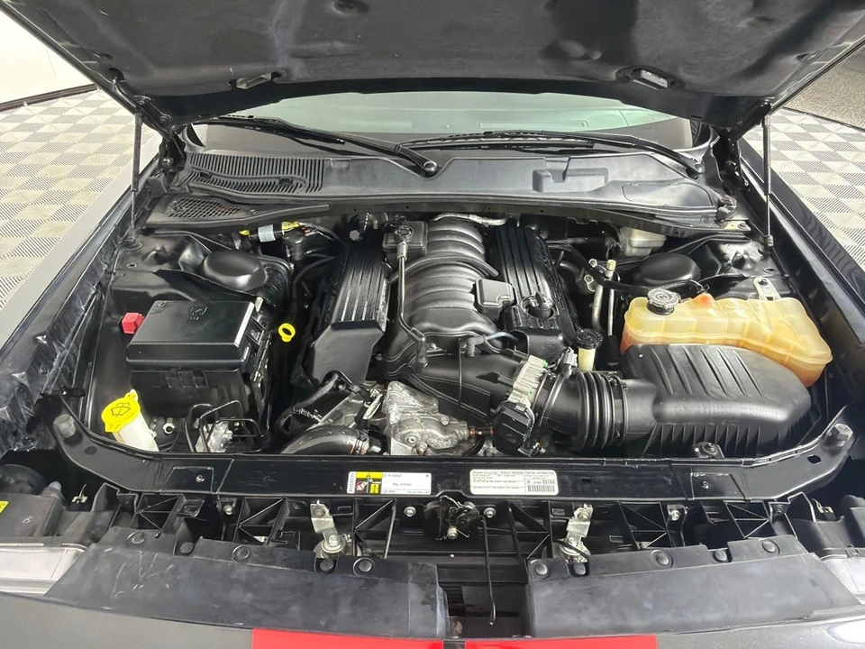 2014 Dodge Challenger SRT8 & 392 3rd Gen - Image 25 of 25