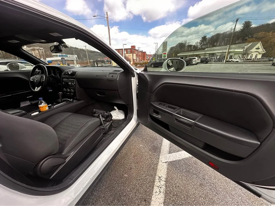 2014 Dodge Challenger SRT8 & 392 3rd Gen - Image 3 of 8