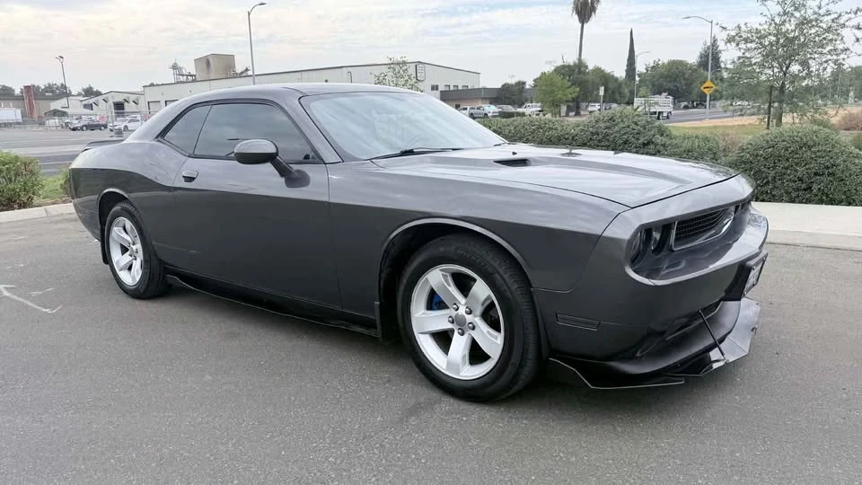 2014 Dodge Challenger 3rd Gen - Image 9 of 11