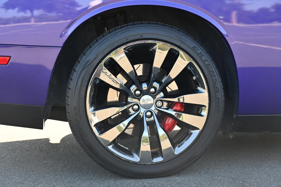 2014 Dodge Challenger SRT8 & 392 3rd Gen - Image 17 of 26