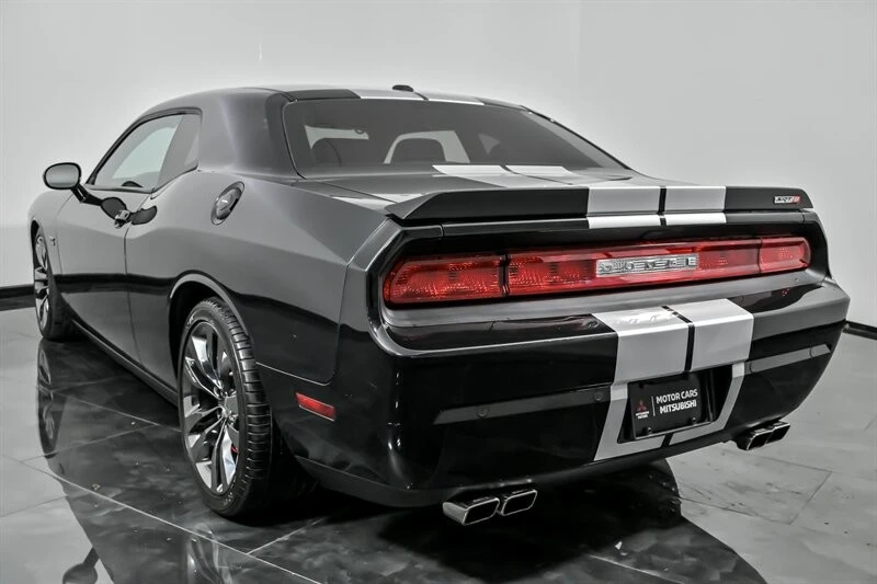 2014 Dodge Challenger SRT8 & 392 3rd Gen - Image 9 of 21