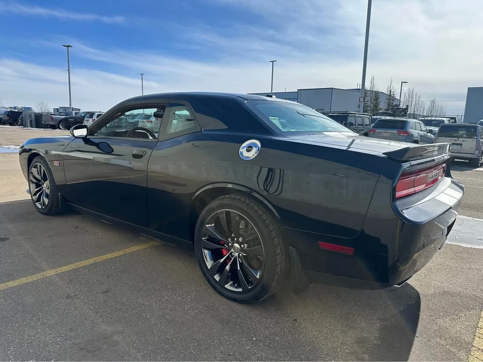 2014 Dodge Challenger SRT8 & 392 3rd Gen - Image 10 of 12