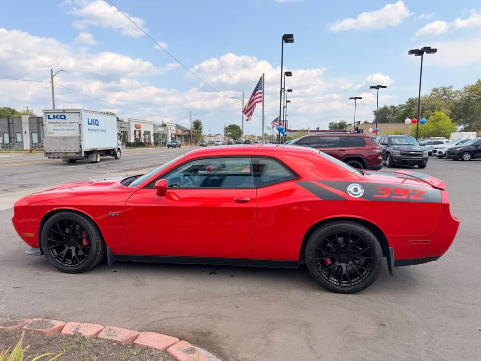 2014 Dodge Challenger SRT8 & 392 3rd Gen - Image 9 of 15
