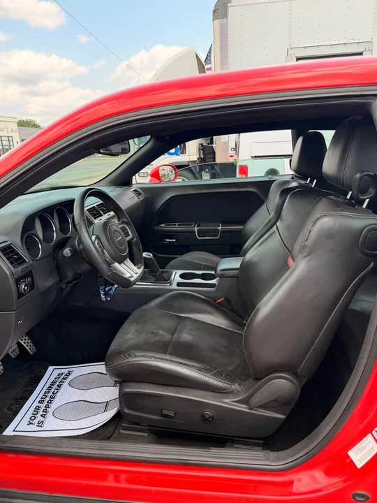2014 Dodge Challenger SRT8 & 392 3rd Gen - Image 11 of 15