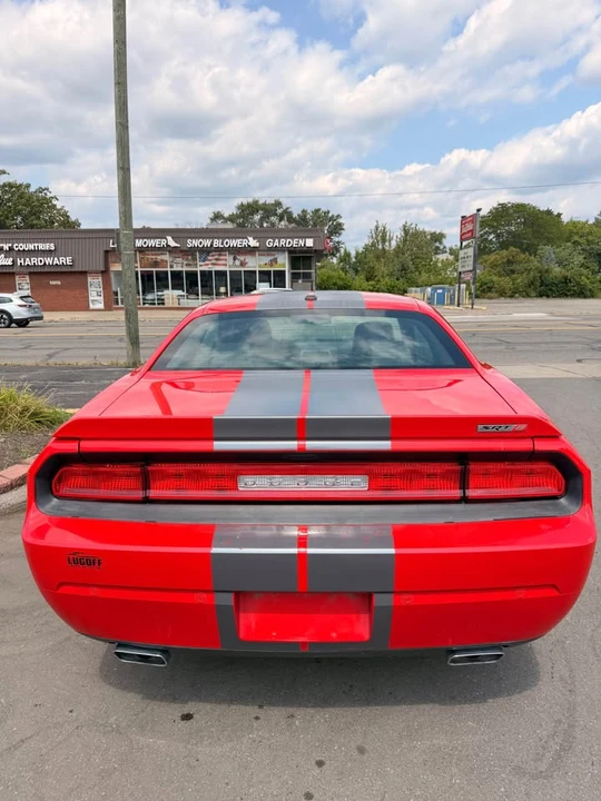 2014 Dodge Challenger SRT8 & 392 3rd Gen - Image 7 of 15