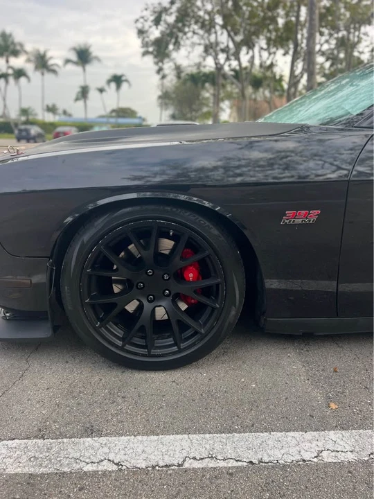 2014 Dodge Challenger SRT8 & 392 3rd Gen - Image 6 of 7