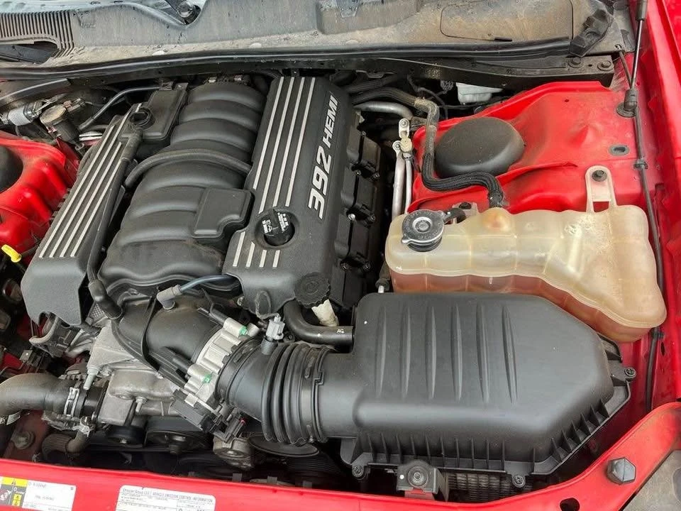 2014 Dodge Challenger SRT8 & 392 3rd Gen - Image 18 of 19