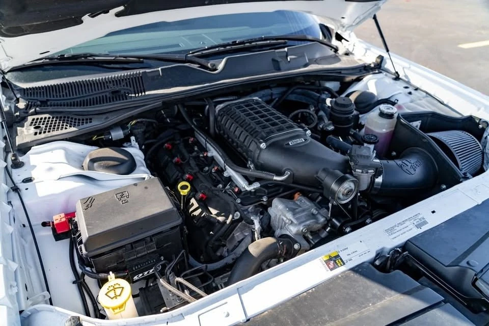 2014 Dodge Challenger SRT8 & 392 3rd Gen - Image 13 of 20