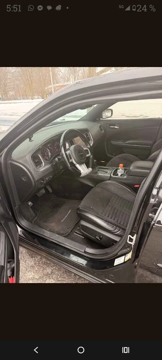 2014 Dodge Challenger SRT8 & 392 3rd Gen - Image 9 of 13