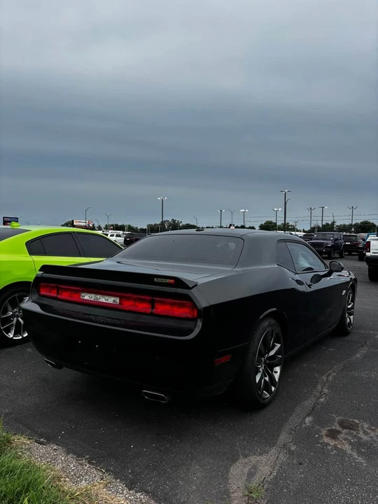 2014 Dodge Challenger SRT8 & 392 3rd Gen - Image 4 of 8