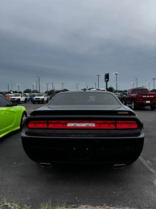 2014 Dodge Challenger SRT8 & 392 3rd Gen - Image 3 of 8