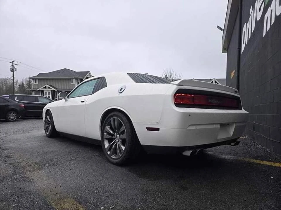 2014 Dodge Challenger SRT8 & 392 3rd Gen - Image 2 of 9