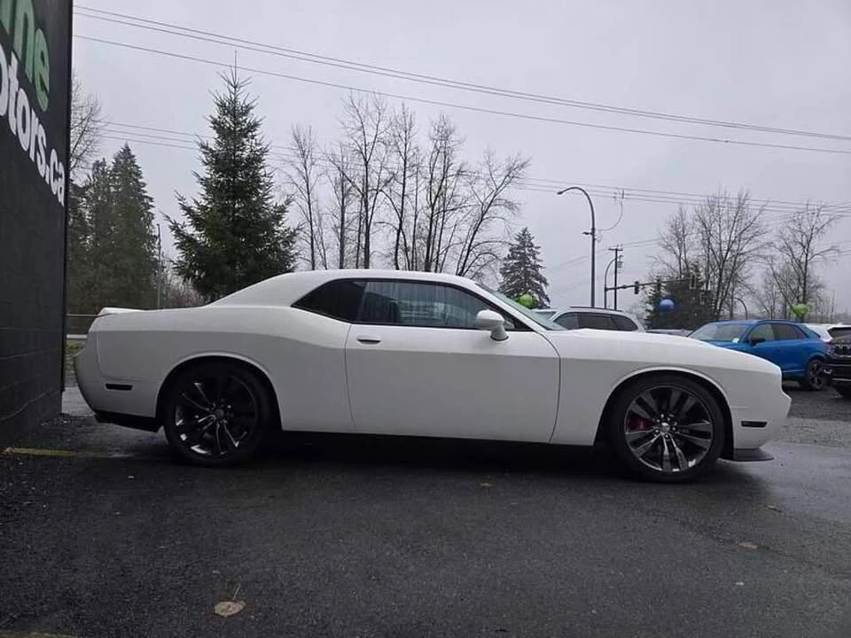 2014 Dodge Challenger SRT8 & 392 3rd Gen - Image 4 of 9