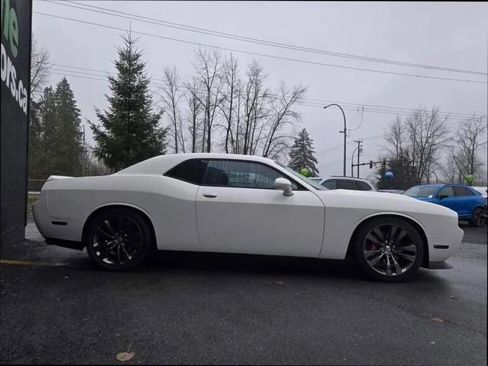2014 Dodge Challenger SRT8 & 392 3rd Gen - Image 4 of 9