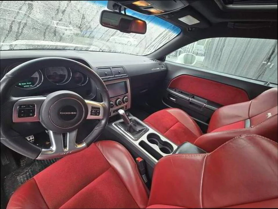 2014 Dodge Challenger SRT8 & 392 3rd Gen - Image 9 of 9