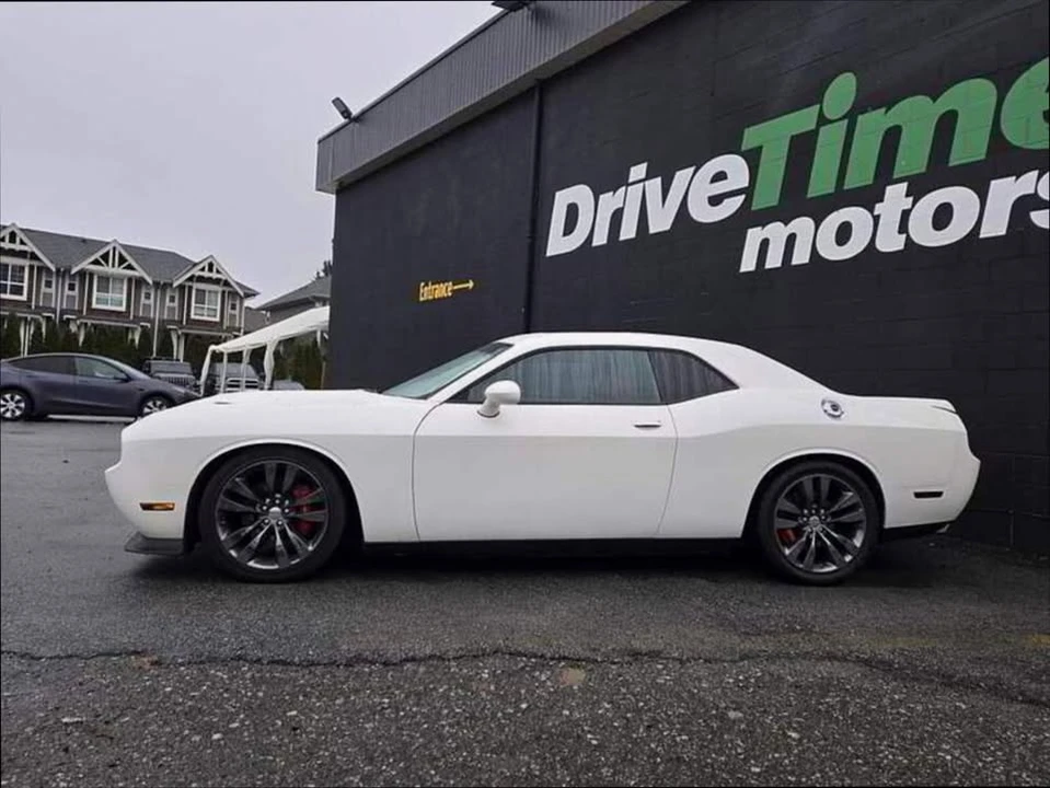 2014 Dodge Challenger SRT8 & 392 3rd Gen - Image 7 of 9