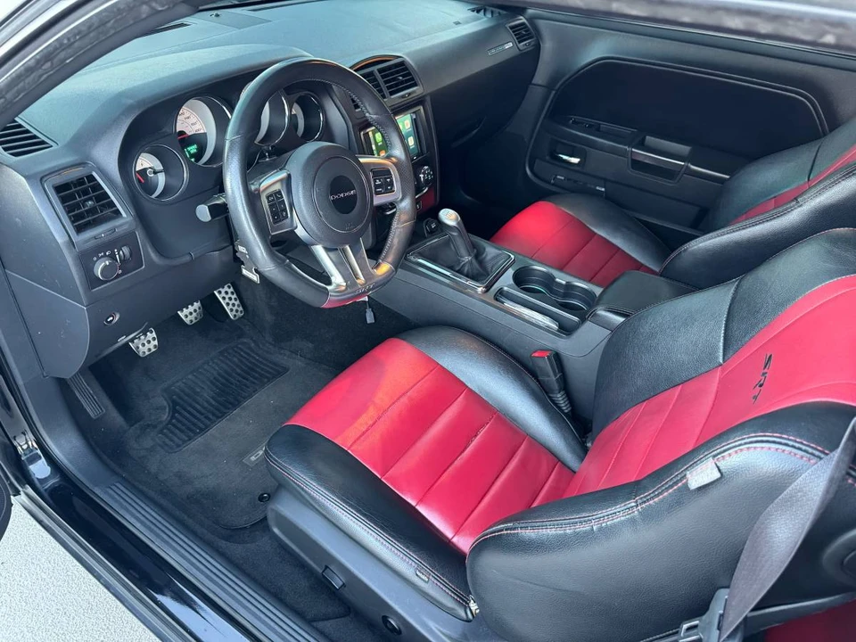 2014 Dodge Challenger SRT8 & 392 3rd Gen - Image 7 of 18