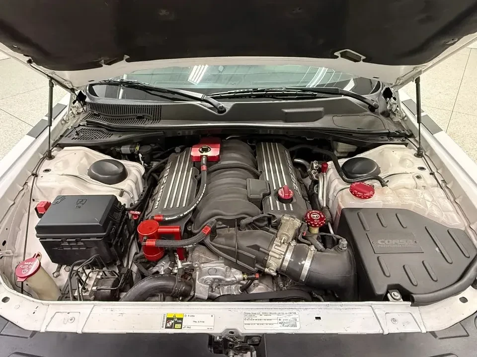 2014 Dodge Challenger SRT8 & 392 3rd Gen - Image 6 of 19