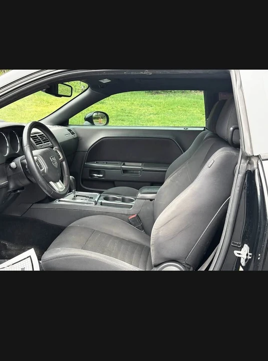 2014 Dodge Challenger 3rd Gen - Image 6 of 12