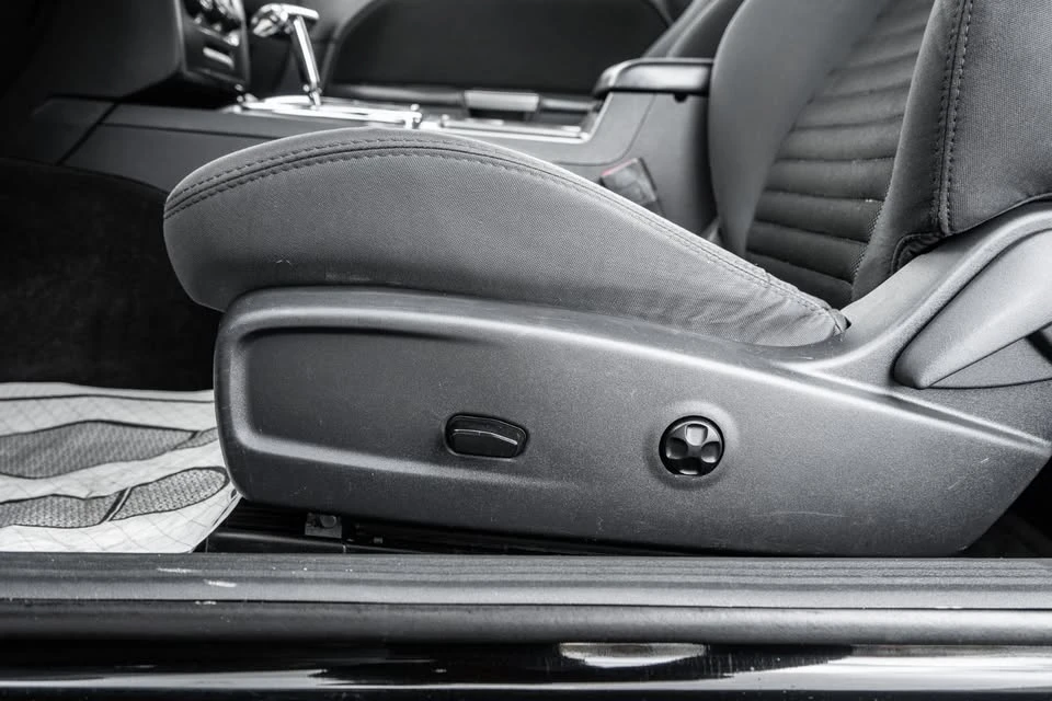 2014 Dodge Challenger 3rd Gen - Image 10 of 14