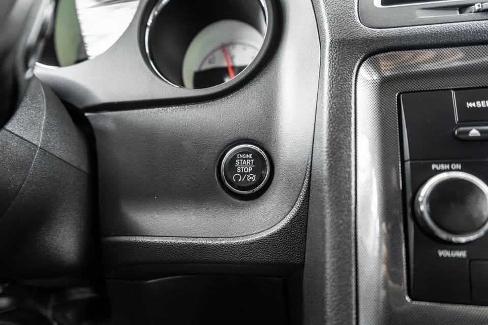 2014 Dodge Challenger 3rd Gen - Image 11 of 14