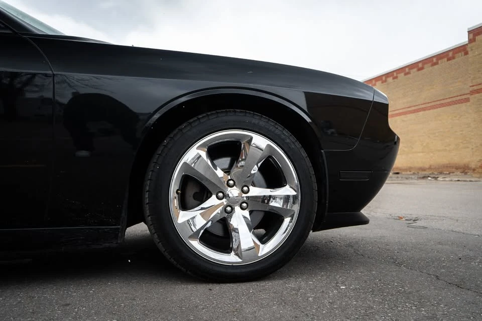 2014 Dodge Challenger 3rd Gen - Image 5 of 14