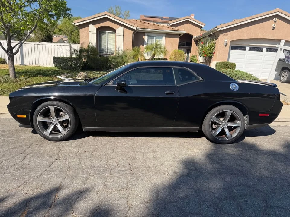 2014 Dodge Challenger 3rd Gen - Image 4 of 8