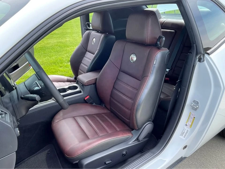 2014 Dodge Challenger 3rd Gen - Image 4 of 10
