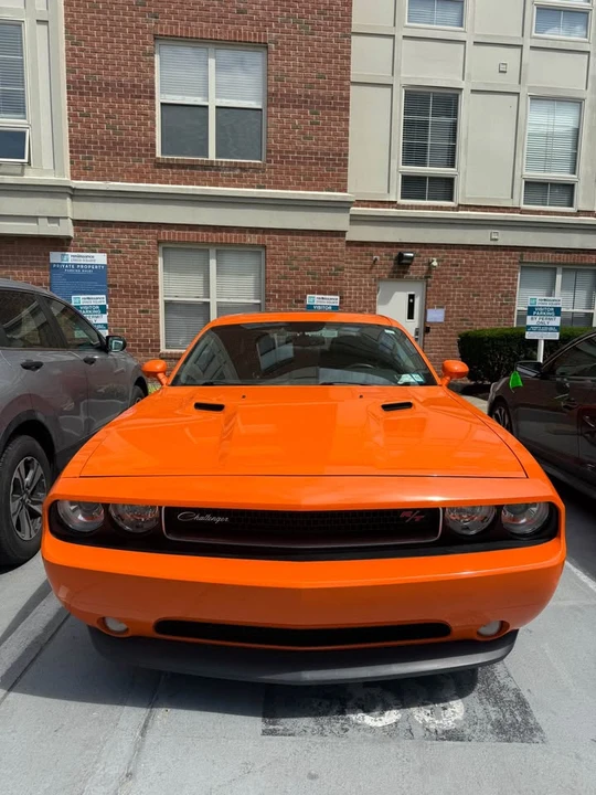 2014 Dodge Challenger 3rd Gen - Image 14 of 15