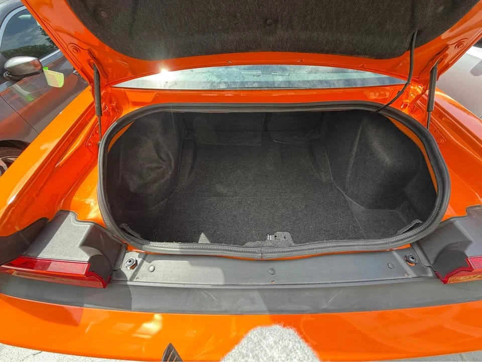 2014 Dodge Challenger 3rd Gen - Image 9 of 15